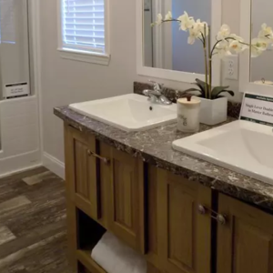 Image of bathroom in a home located at the Gables in Poughkeepsie, NY.